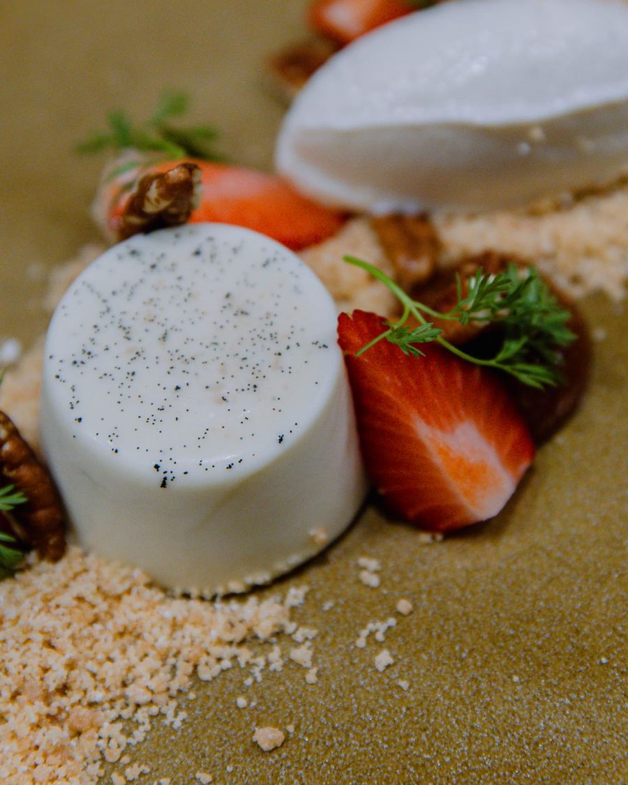Panna cotta met aardbeien